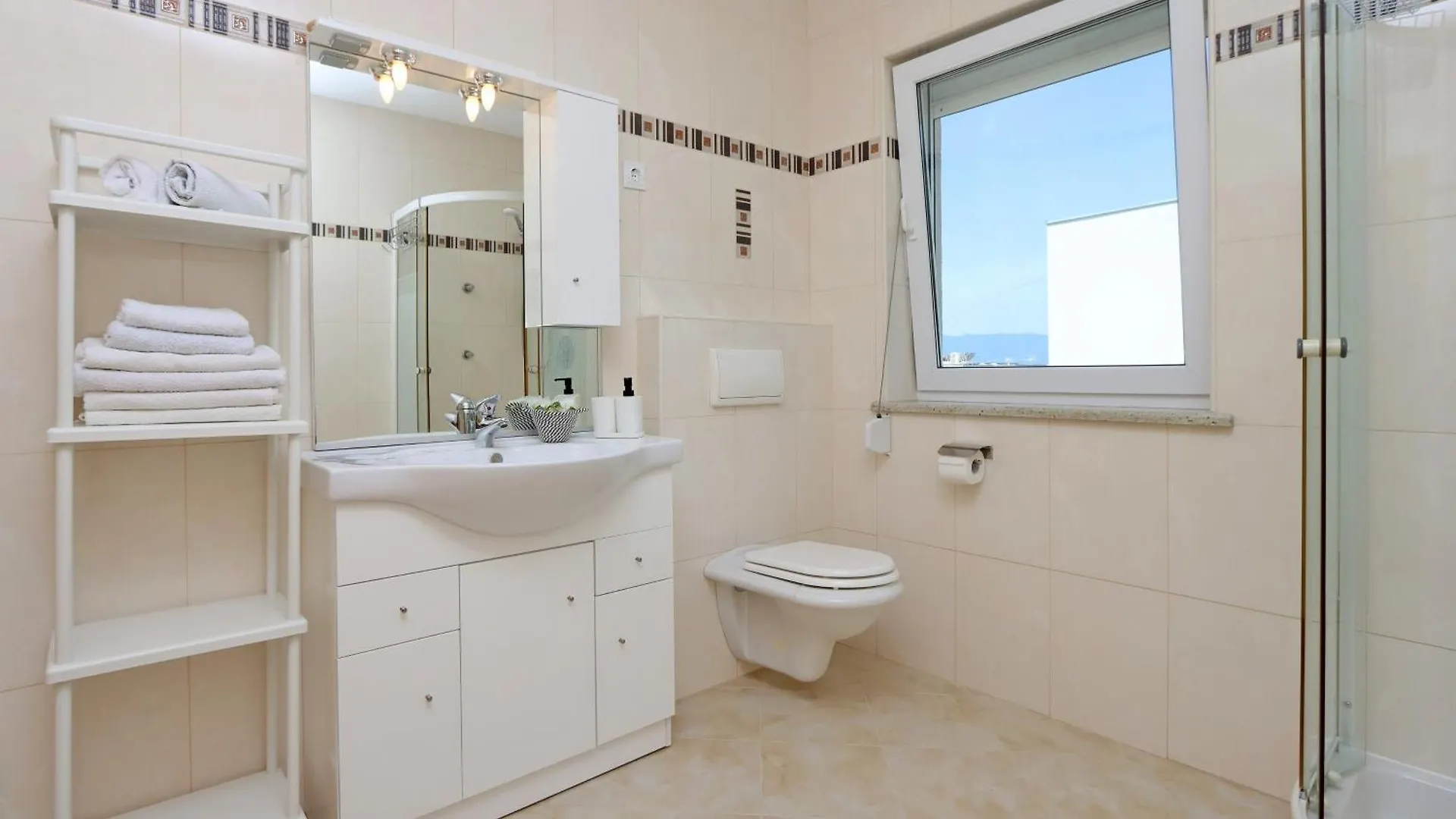 Apartments With A Parking Space Kostrena, Rijeka - 23422