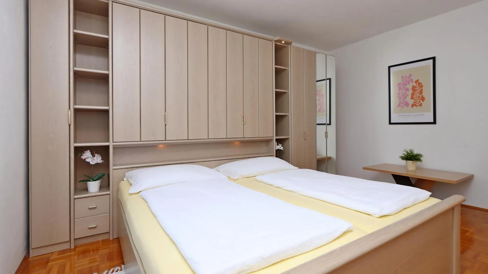 Apartments With A Parking Space Kostrena, Rijeka - 23422 קוסטרנה