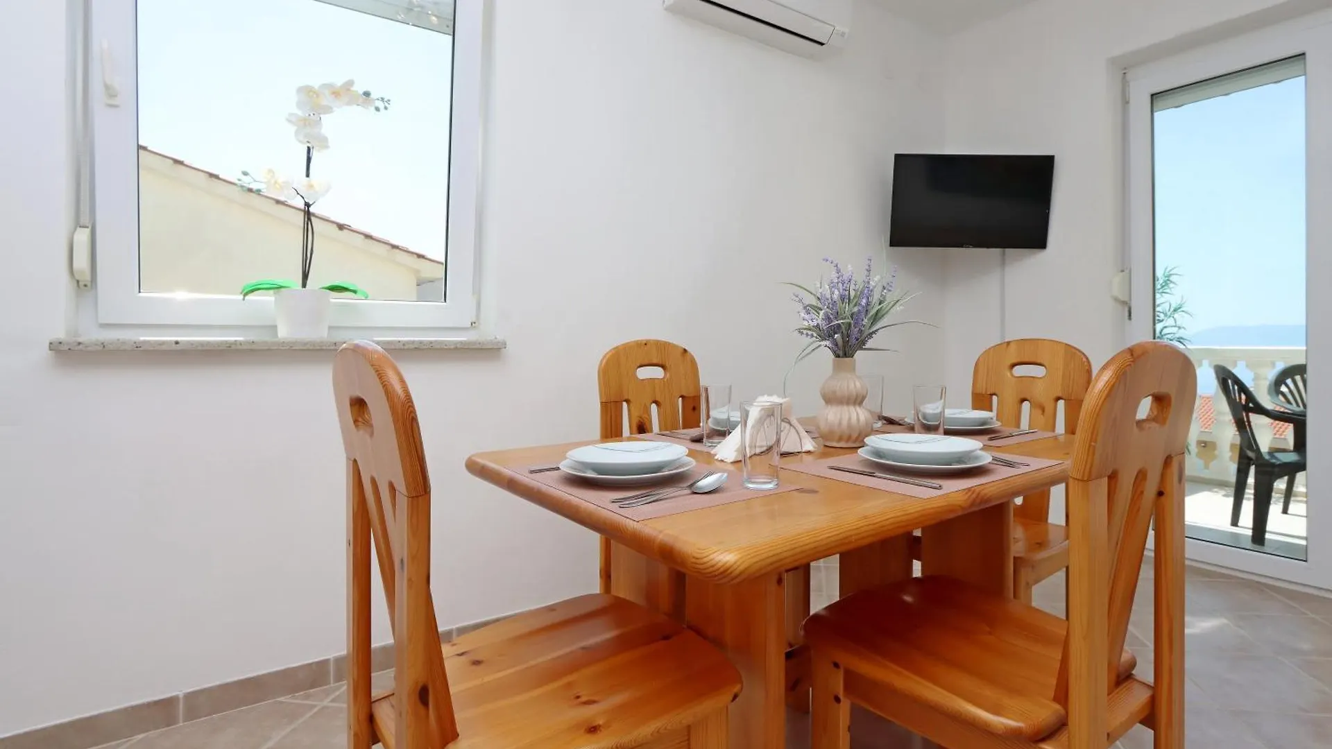 Apartments With A Parking Space Kostrena, Rijeka - 23422